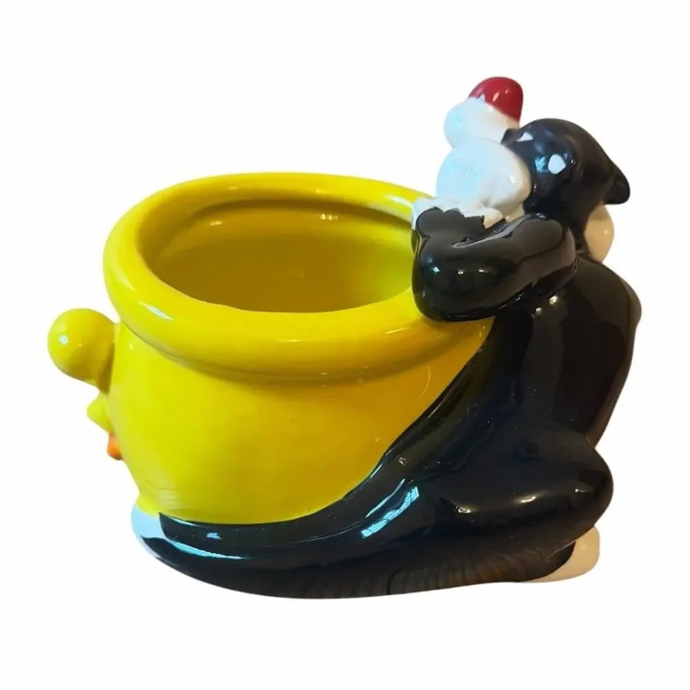 Vintage Sylvester Cat & Tweety Bird Planter Fast Shipping 3623-66